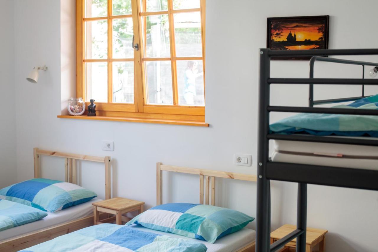 Bikeski Family Hotel, B&B, Apartaments, Rooms Mezica Dış mekan fotoğraf
