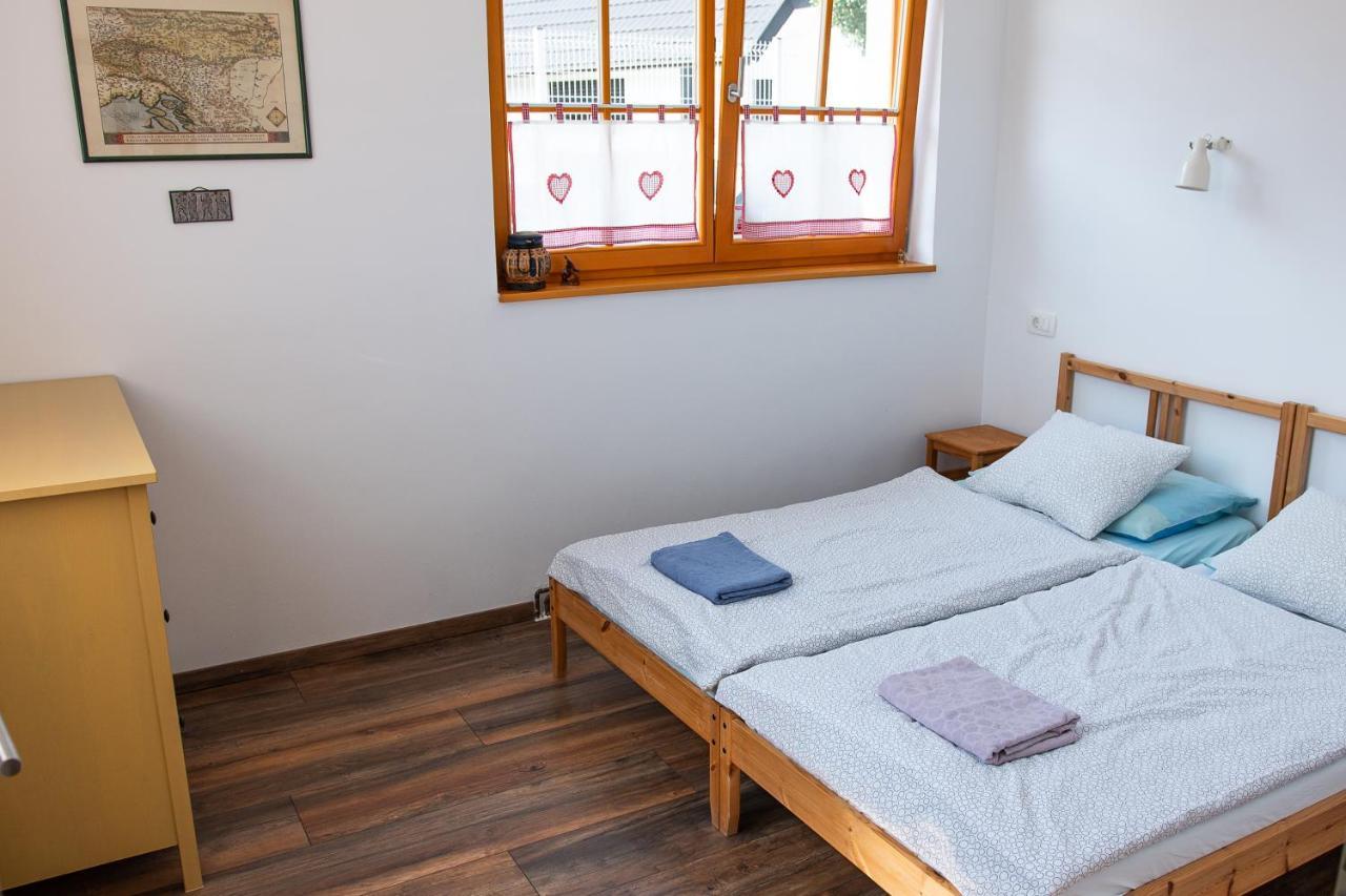 Bikeski Family Hotel, B&B, Apartaments, Rooms Mezica Dış mekan fotoğraf