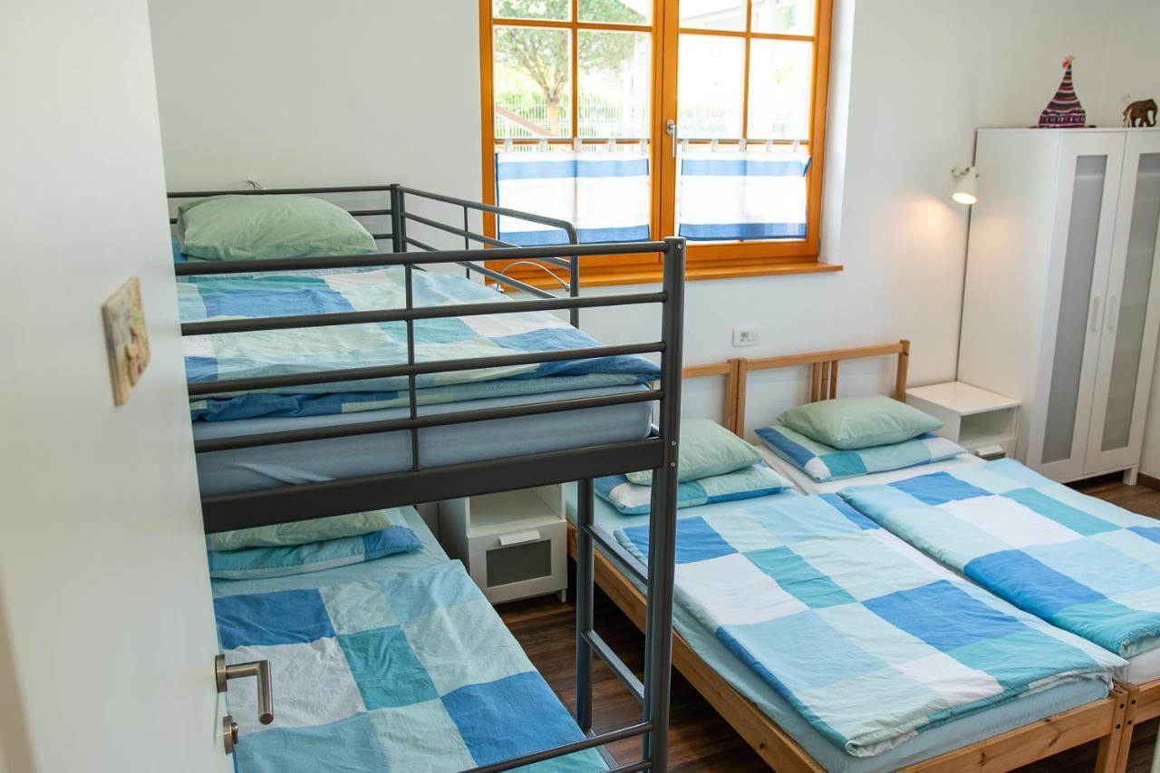 Bikeski Family Hotel, B&B, Apartaments, Rooms Mezica Dış mekan fotoğraf
